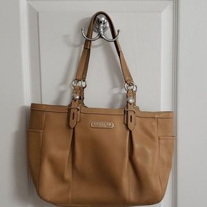 Coach tan leather purse